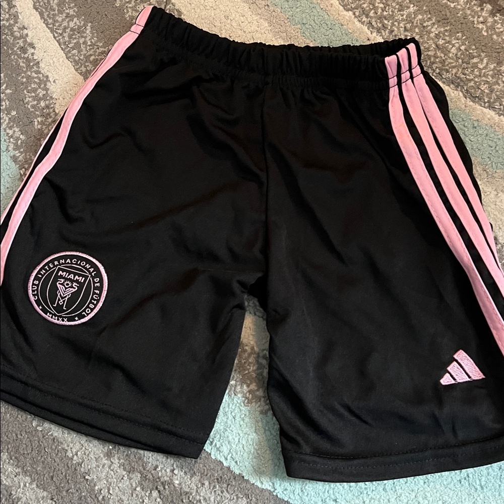 adidas Pink Soccer Jersey with Black Crest - Picture 4 of 4
